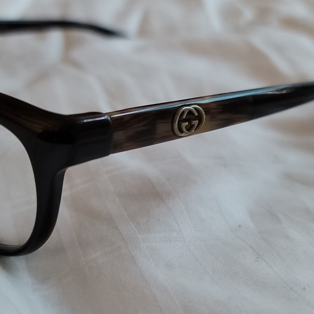 Gucci Eyeglass Frame - Picture 4 of 6